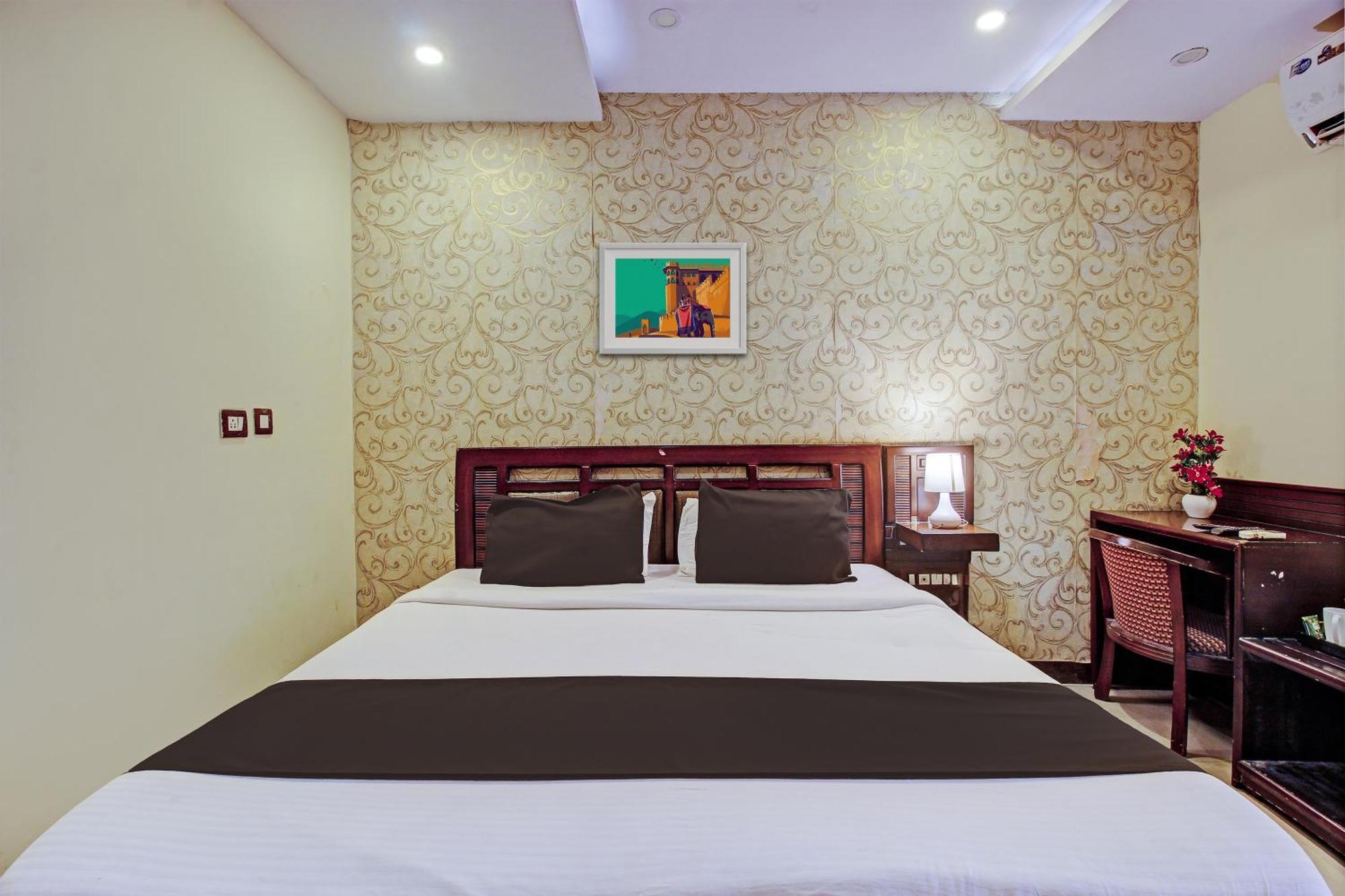 היידראבד Flagship Grand Sandarshini Inn Near Mgbs Bus Station מראה חיצוני תמונה