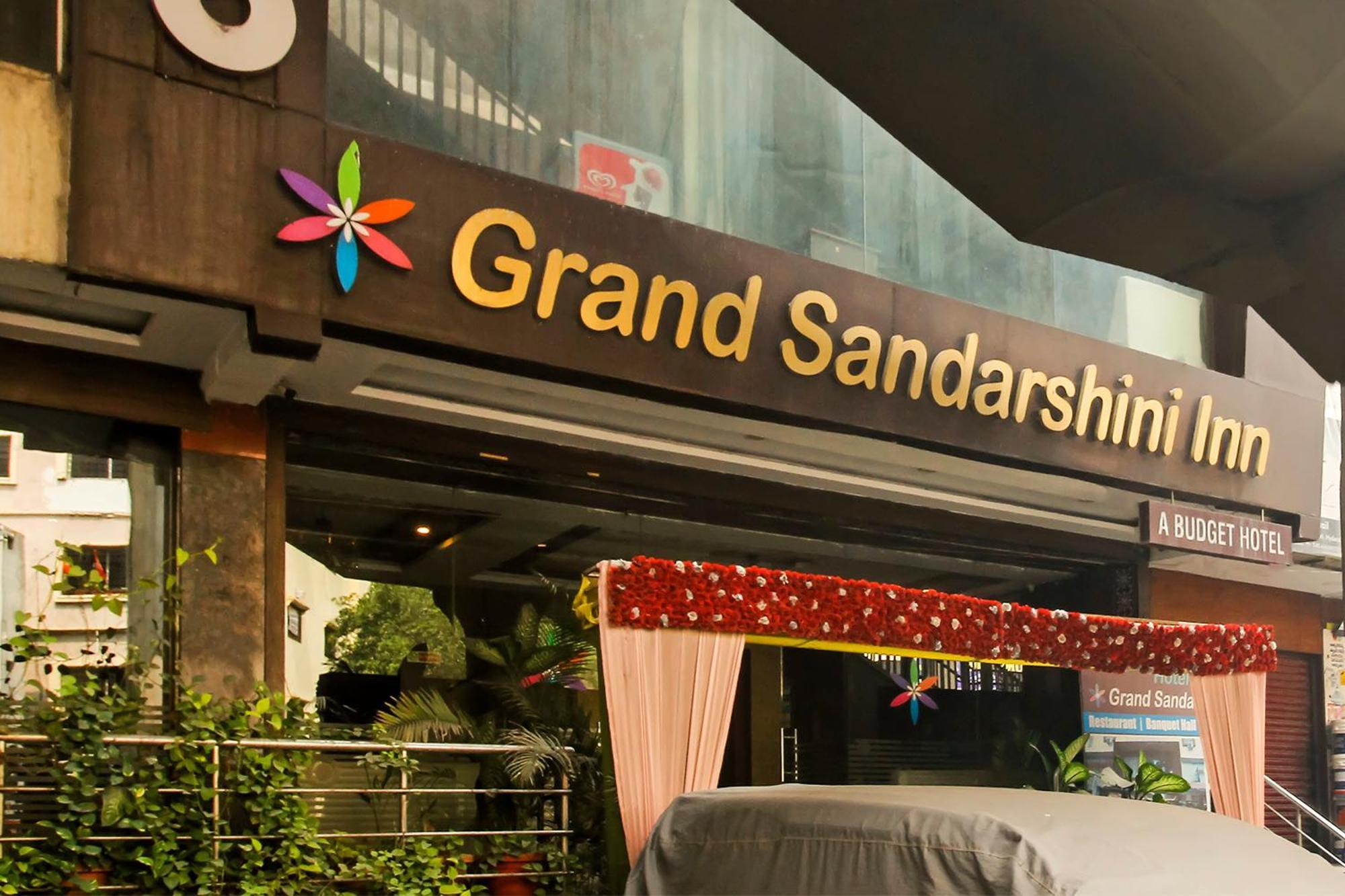 היידראבד Flagship Grand Sandarshini Inn Near Mgbs Bus Station מראה חיצוני תמונה